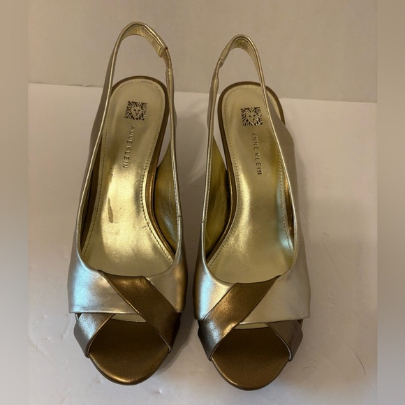 Anne Klein bronze & gold slingback open toe heel sandals size 9 M - Picture 1 of 10